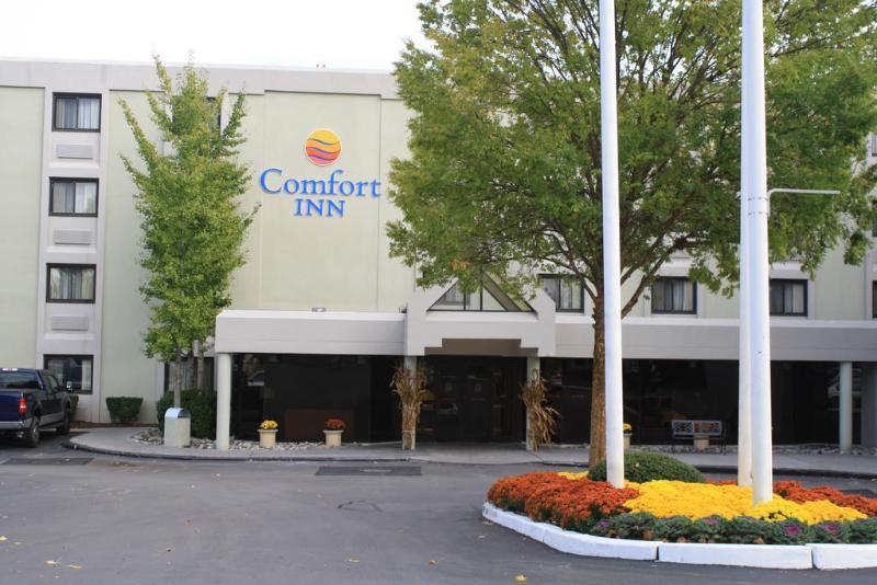 Fairfield Inn & Suites By Marriott Providence Airport Warwick Exterior foto